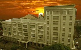 M - Regency Hotel Makassar